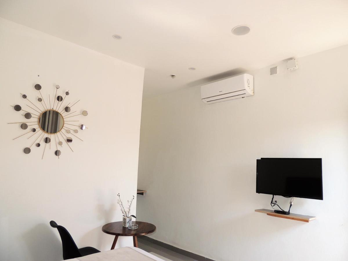 40 40 Accommodation Matola Exterior photo