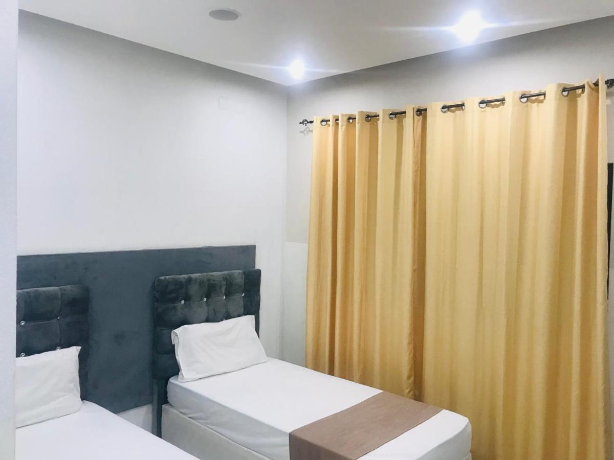 40 40 Accommodation Matola Exterior photo