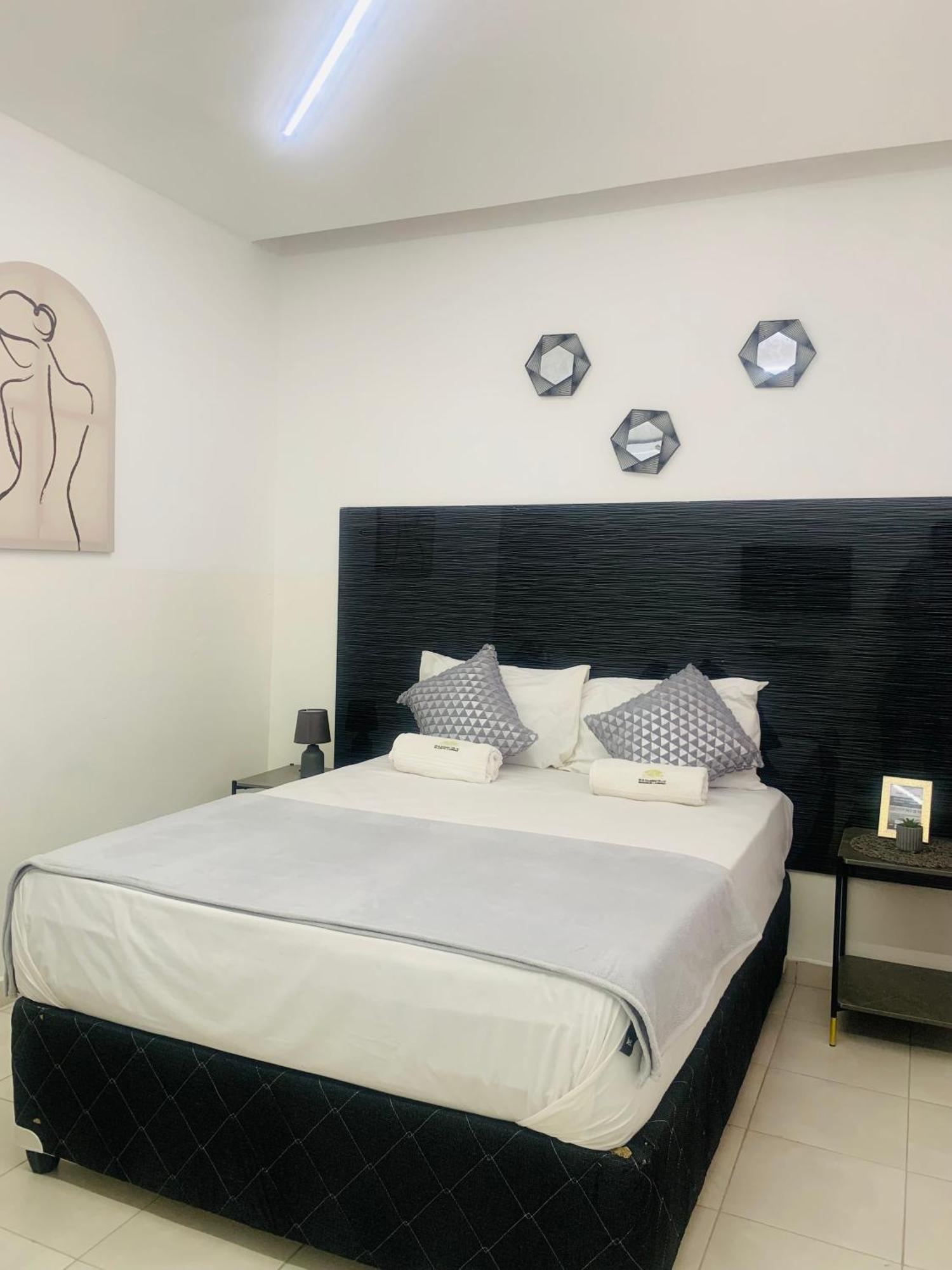 40 40 Accommodation Matola Exterior photo
