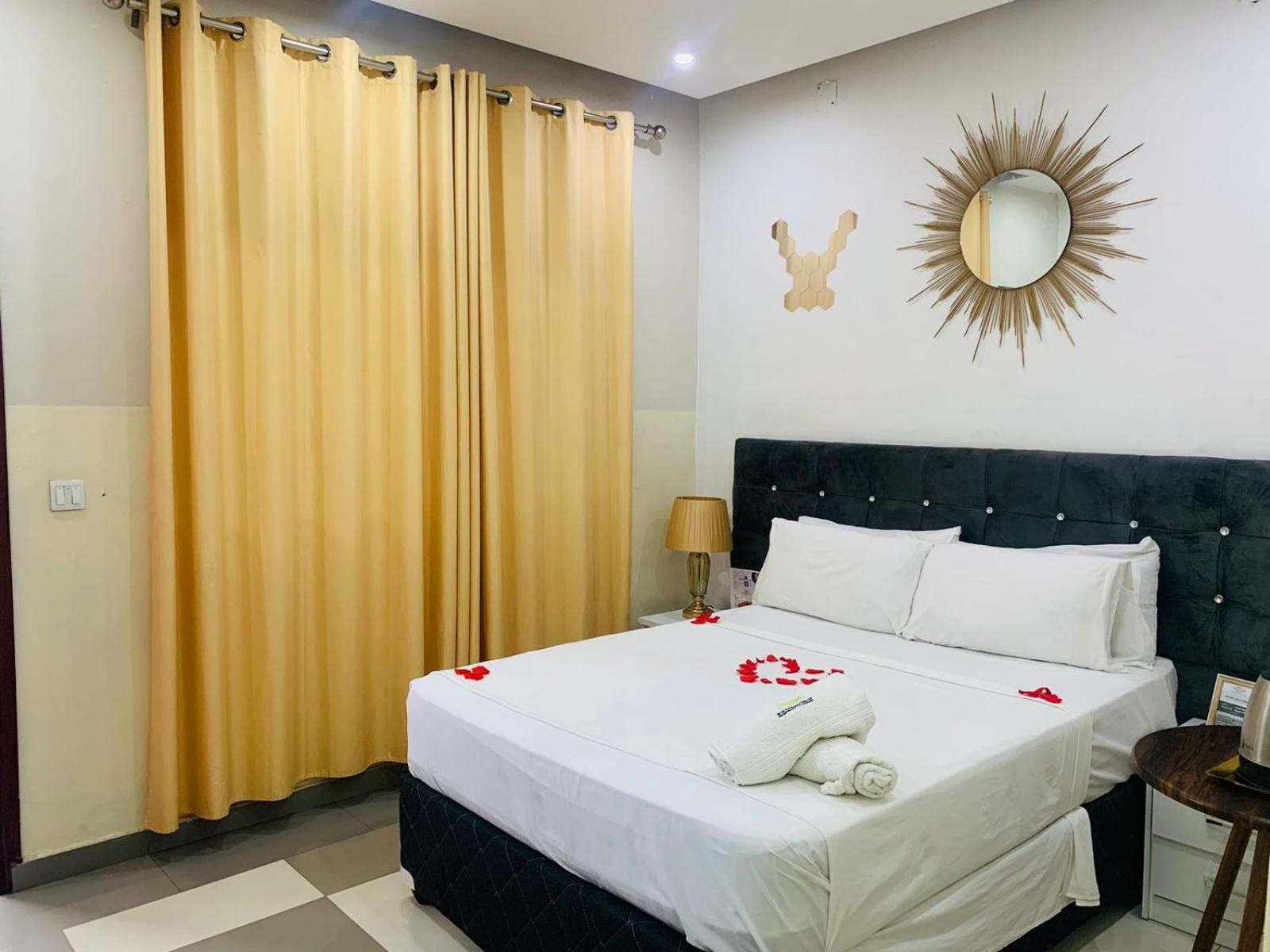 40 40 Accommodation Matola Exterior photo
